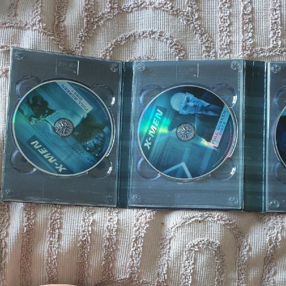 X-Men Collection DVD Set - Picture 4 of 11